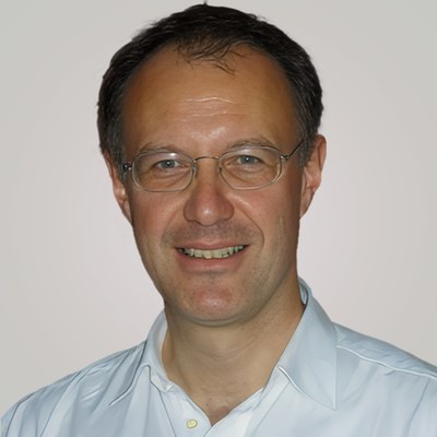 Dr. Dr. Georg-Friedemann Rust – Facharzt für Radiologie und Neuroradiologie